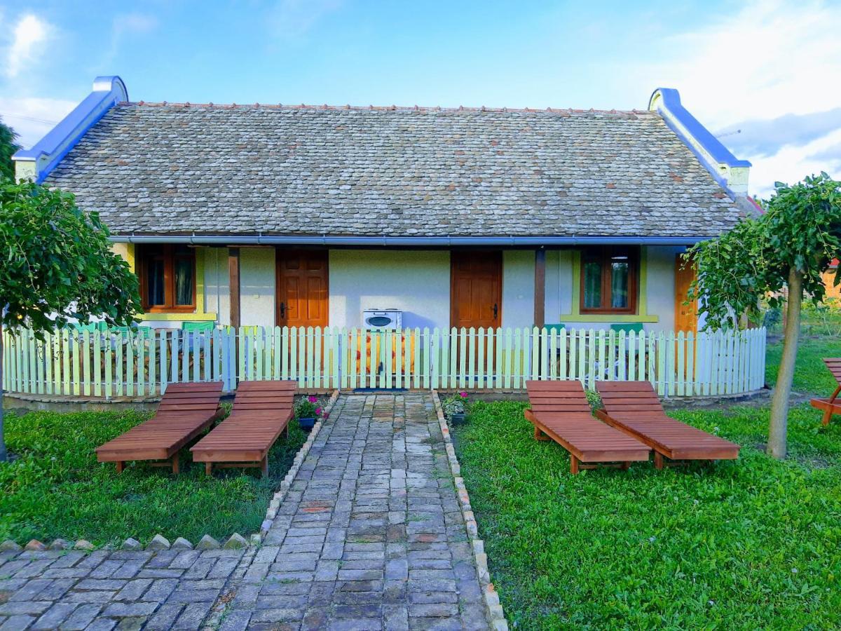 Villa Diiva Curug 外观 照片